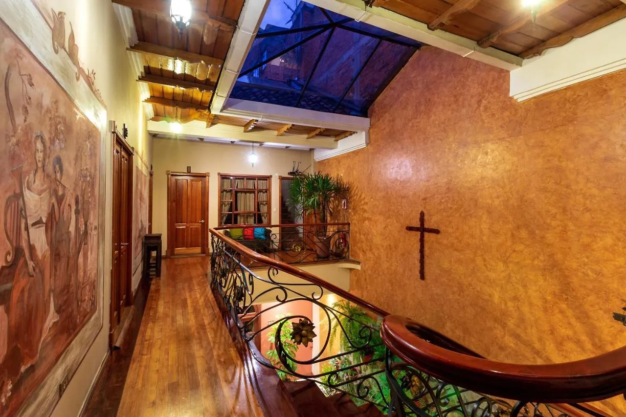 Hotel Posada Del Rey Cuenca Ecuador